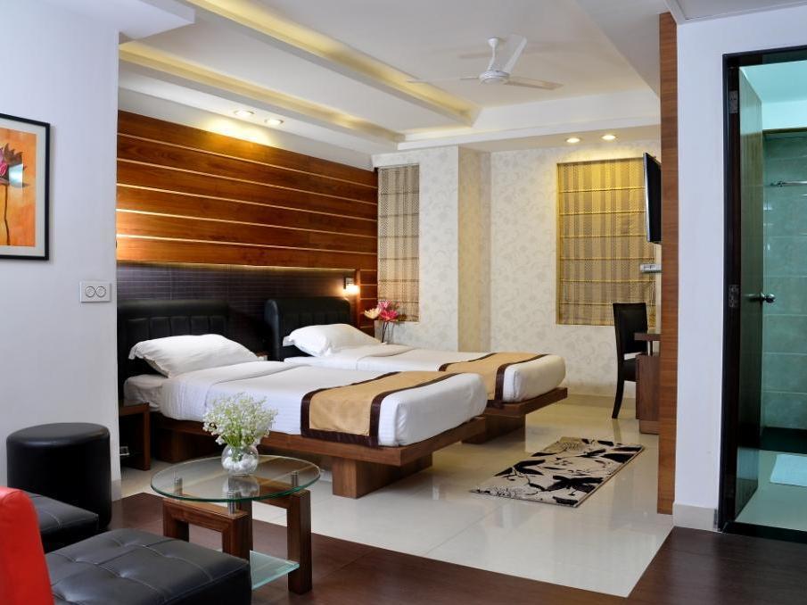 Hotel Niharika Колката Екстер'єр фото